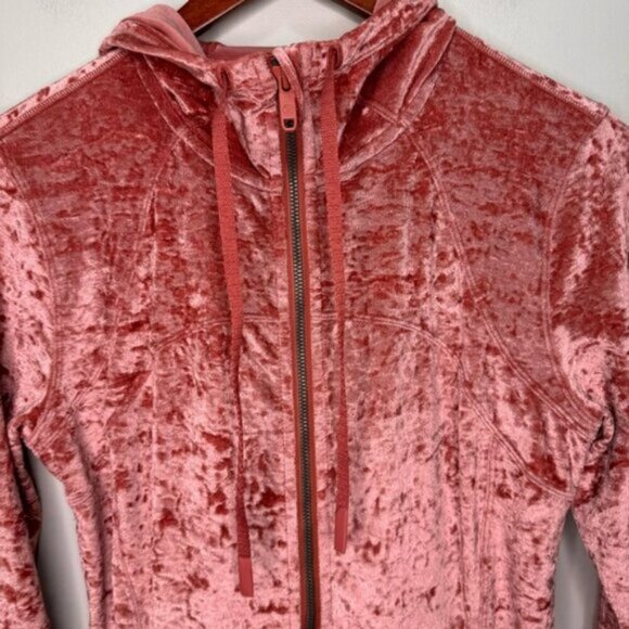 Lululemon Special Edition Hooded Define Jacket Crushed Velvet Soft Cranberry - Picture 8 of 15